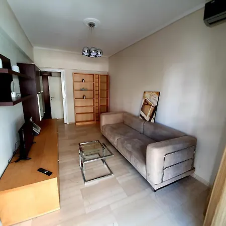 Wood 'N White, Nilie Hospitality Mgmt * Salonicco